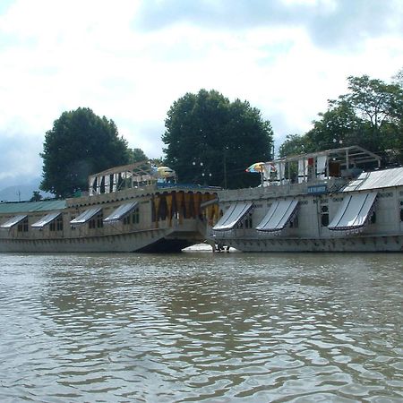 The Shelter Group Of Houseboats & Tour Organiser Srīnagar Eksteriør bilde